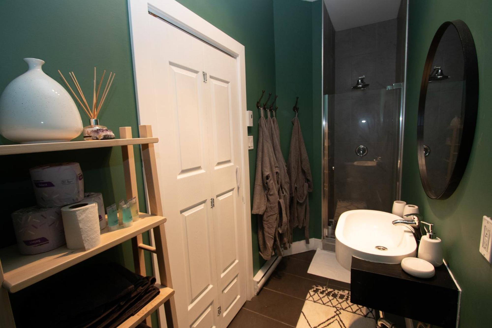 Bohemian - Selfcheckin - Rooftop - Terraces - St-denis Apartamento